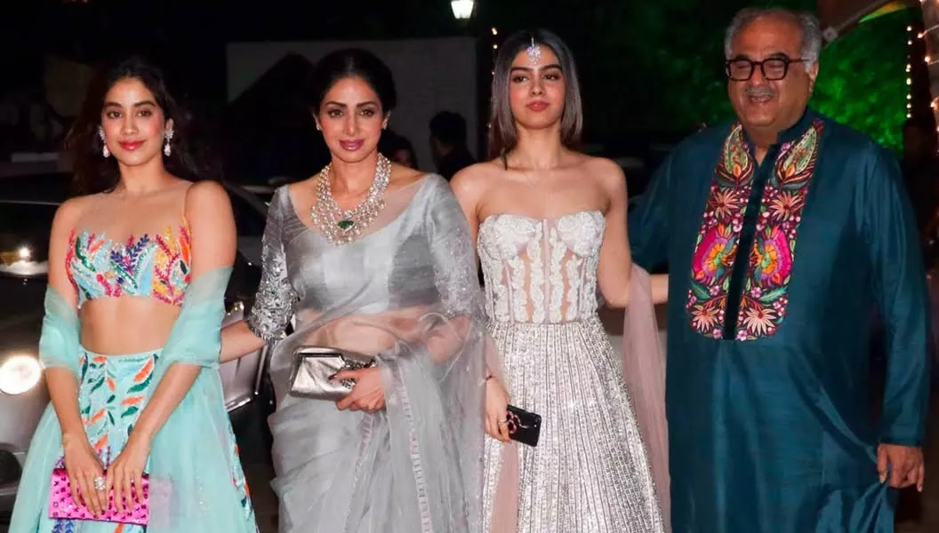 Boney Kapoor, Sridevi, Khushi Kapoor, Janhvi Kapoor