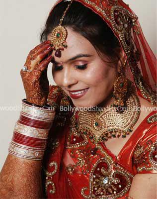 Chooda Designs of Beautiful Brides