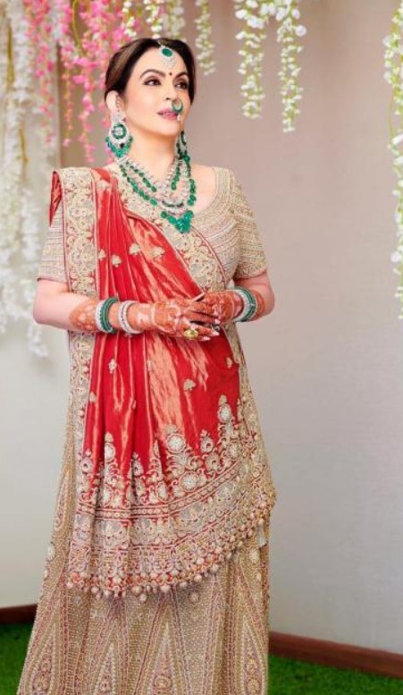 nita ambani lehenga price